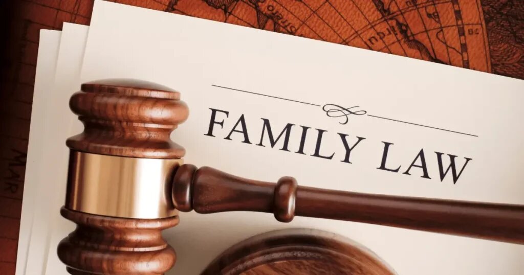 Family Lawyer